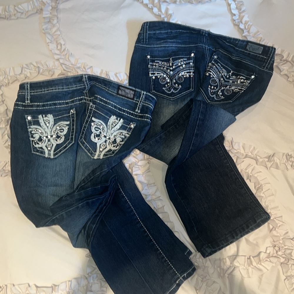 Earl Boot Cut Denim Jeans with Embellished Design….Size 6 - Picture 2 of 5